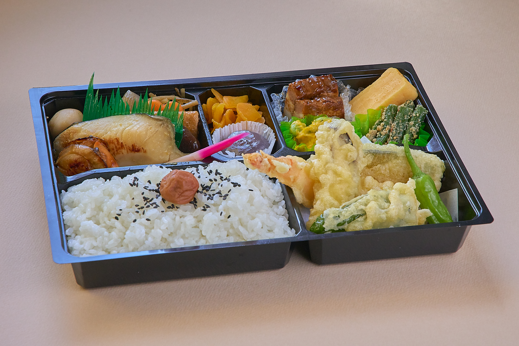 銀だら西京漬け焼き・天ぷら弁当 茨城県 ひたちなか市 お弁当 仕出し 秀かつ