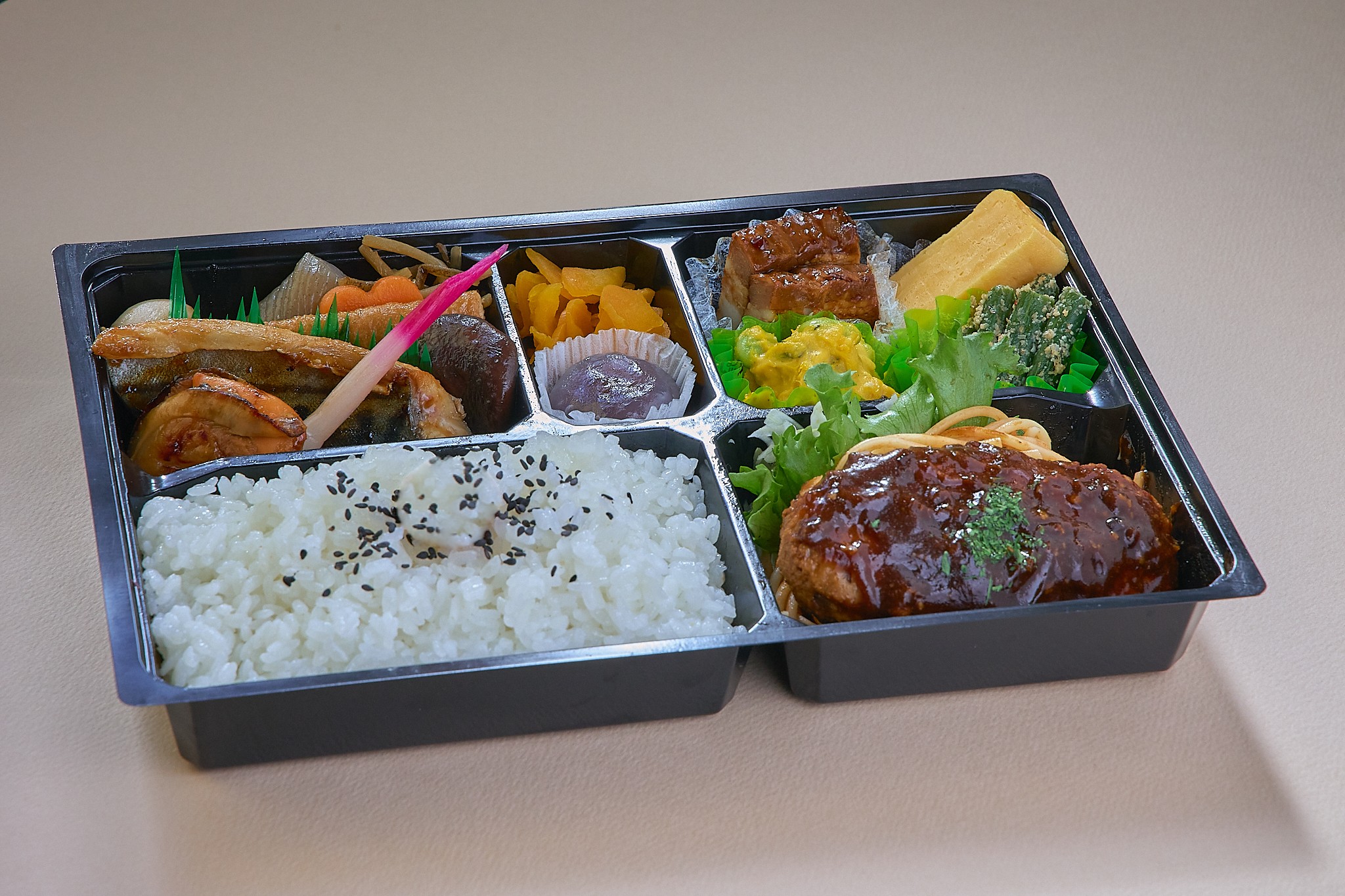 秀かつ特選弁当（ハンバーグ）茨城県 ひたちなか市 お弁当 仕出し 秀かつ 水戸市 那珂市 東海村 大洗町